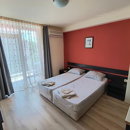 Студио Афродита 1 Slăntjev Brjag Exteriör bild