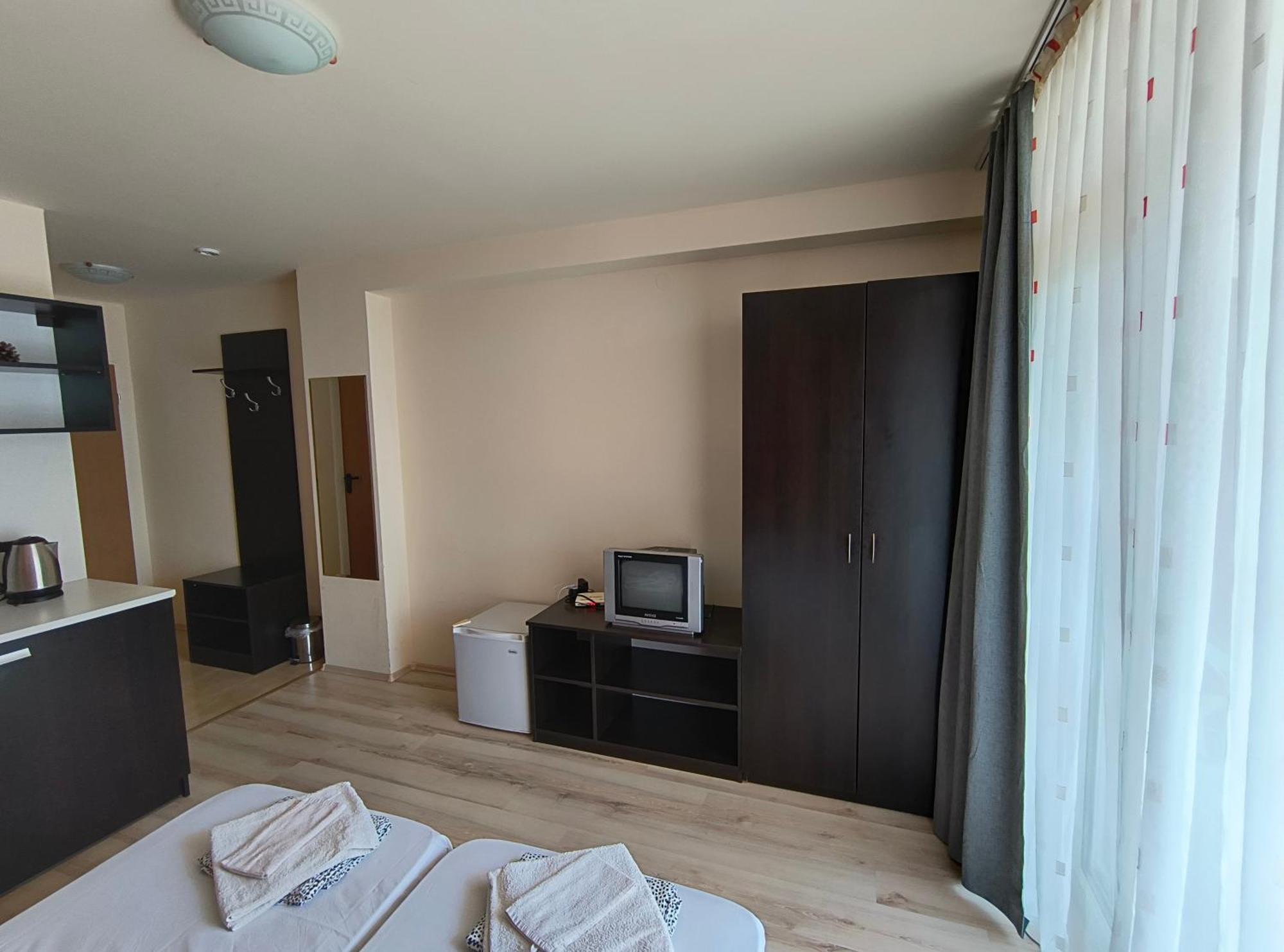 Студио Афродита 1 Slăntjev Brjag Exteriör bild